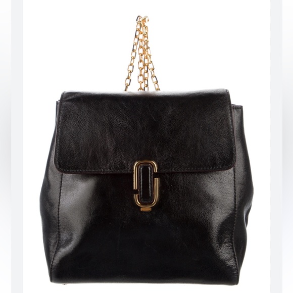 Marc Jacobs Black Leather Gold Chain-Link
Backpack - Picture 2 of 16